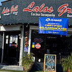 Lalos Grill outside