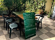 La Tour Cassée inside