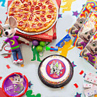 Chuck E. Cheese food