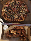 Domino's Pizza food