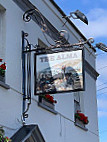 The Alma Pub outside