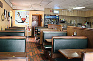 George's Galley inside