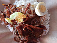 Nasi Lemak Sotong Kak Ngah Tj food