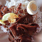 Nasi Lemak Sotong Kak Ngah Tj food