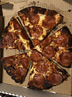 Rusty's Pizza food