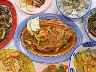 Rumah Asap Koboi Bintawa food