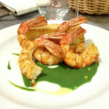 Aux Plaisirs Gourmands Comida