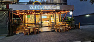 Sukka Burger inside