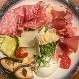 Perlamatta Nourriture