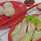 Kedai Nasi Ayam Hailam food