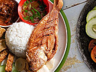 Nasi Ayam Penyet Viral food