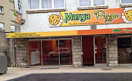 Marga Pizza inside
