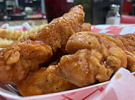 Birdies' Wings Of Kennesaw food