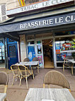 Brasserie Le Clemenceau inside