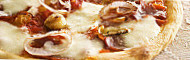 Le Chalet A Pizzas food