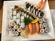 Sushi Waa food
