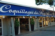 Les Coquillages Du Roy René outside