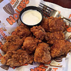 Hooters food