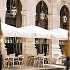 Restaurant du Palais Royal inside