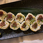 Nakama Sushi Sagasta food