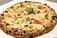 Capodimonte Pizza Artisanale food