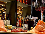 Enoteca Passeri food