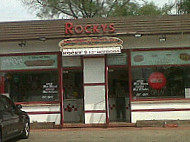 Rocky's Drive-in outside