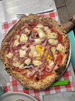 Pizza De Peppo food