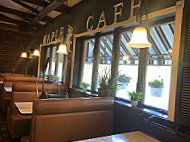 Maple Cafe inside