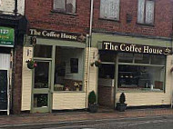 The Coffee House outside