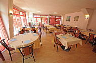 Restaurant de la Patinoire et de la Piscine food