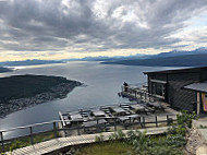 Fjellheisrestauranten outside