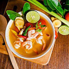 Iris Tomyam food