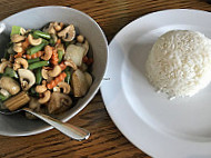 Khun Pun Thai food