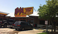 Rudy 's Country Store And -b-q outside