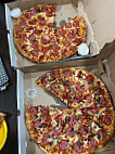 Weston Pizza and Wings food