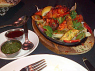 Aroma Indian Restaurant Ltd food