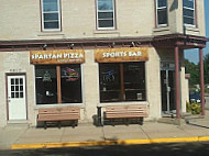 Spartan Pizza outside