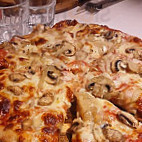 Pizaza food