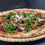 A Pizza Italiana food