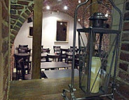 La Taverne flamande inside