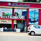 Thottathil Restauurant outside