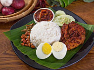 Nasi Lemak Madam Ruby food