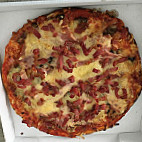 Pizza de L'ormeau food