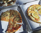Pizza de L'ormeau food