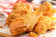 Felixstowe Fried Chicken food