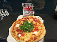 Taxi PIzza food