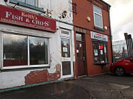 Keith's Fish Chip Shop outside