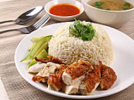 Lee Wei Chicken Rice food