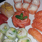 Nikki Sushi Pont de l'Arc food